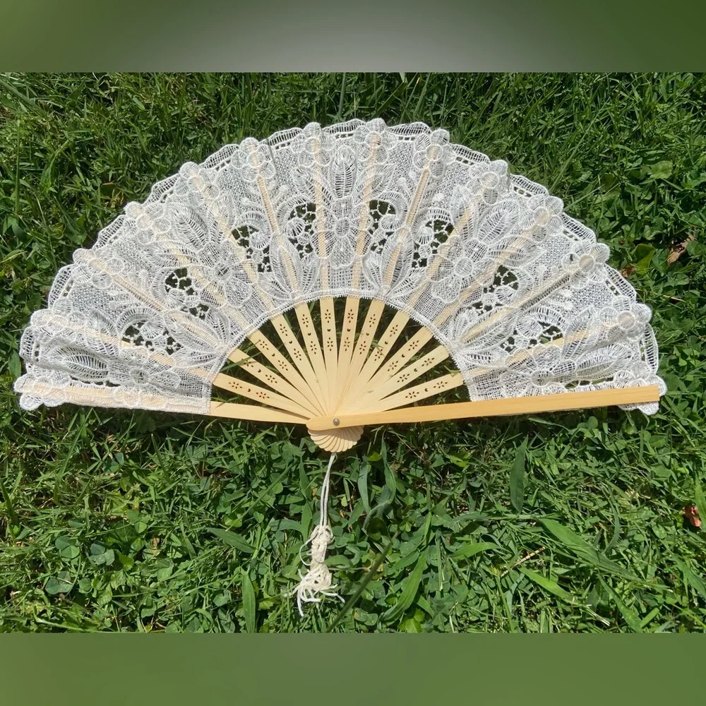 Ivory Lace Fan with Floral Design, Large Beige Lace Fan for Wedding Ceremony